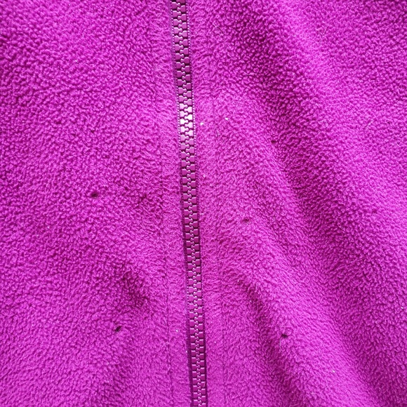 The North Face Women's Purple Fleece Zip up jacket medium - Picture 7 of 8